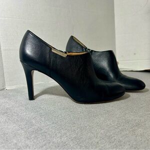 Coach Seneca Black Leather Ankle Bootie Heels Women’s Size 8